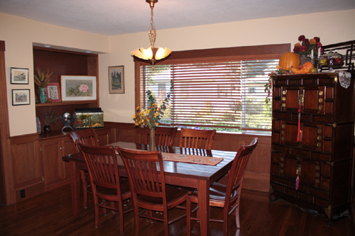 A Craftsman Home dining room on the Martinez Home Tour