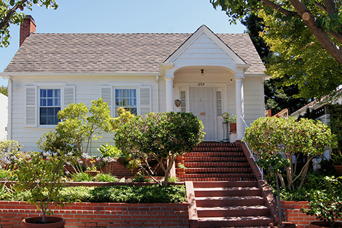 This is a beautiful Colonia Revival Home in the town of Martinez, CA.