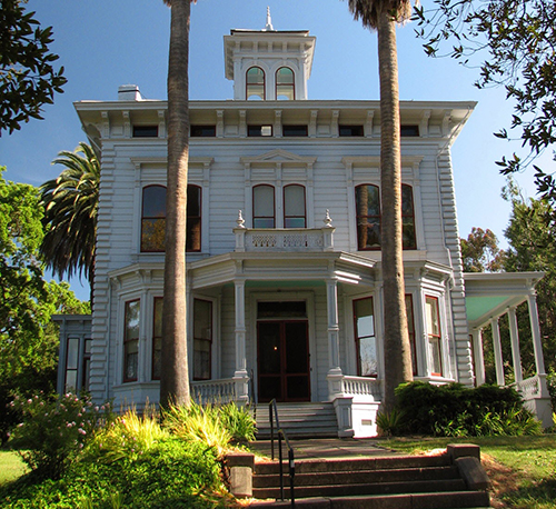 This is a beautiful Victorian Home in the Italianate style in the town of Martinez, CA.